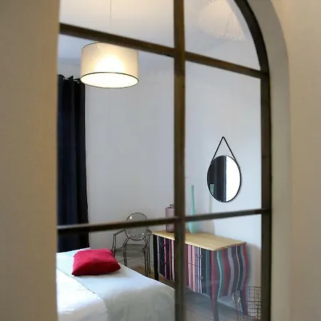 Πανσιόν Troisieme Droite Καόρ